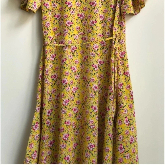 New Roller Rabbit Floral print Prana Filena Wrap Dress flutter
yellow midi - Picture 13 of 14